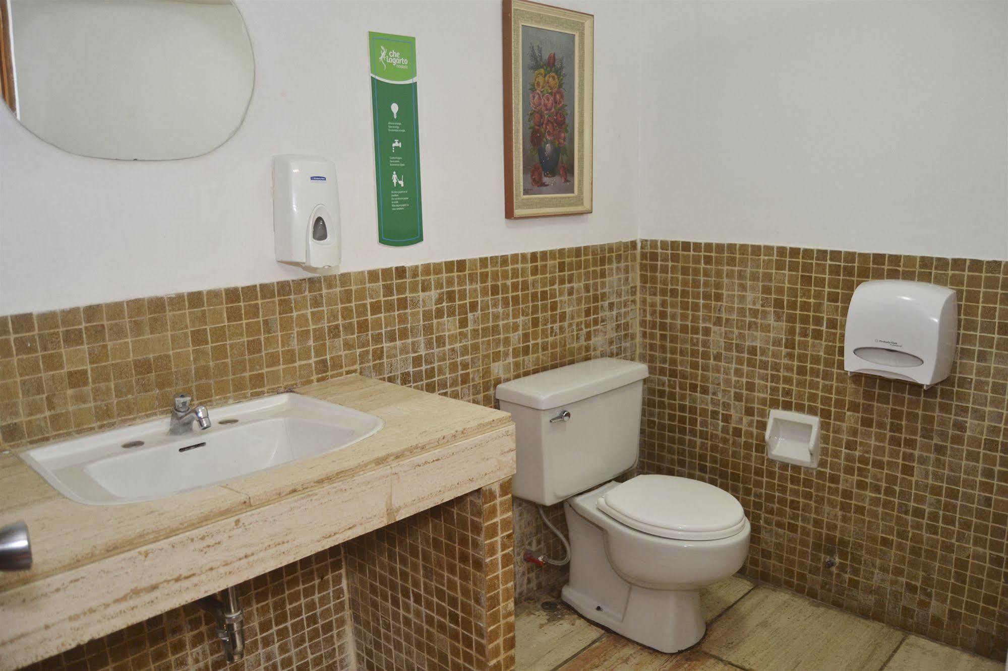 Che Lagarto Hostel Lima Luaran gambar